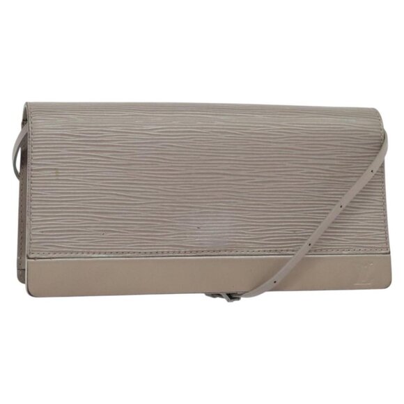 Louis Vuitton Handbags - LOUIS VUITTON Epi Honfleur Clutch Bag Lilac M5273B LV Auth 116972